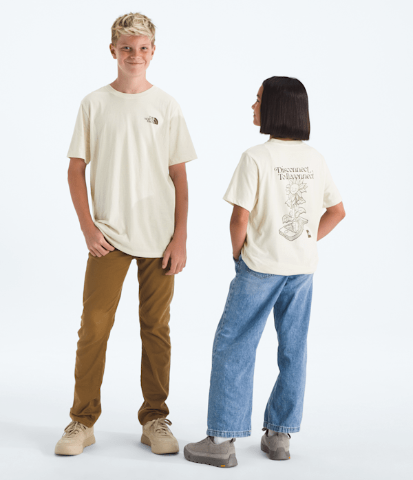 Boys-Girls-Evolution-Disconnect-ShortSleeve-TeeGraphic-TNF-HERO.png