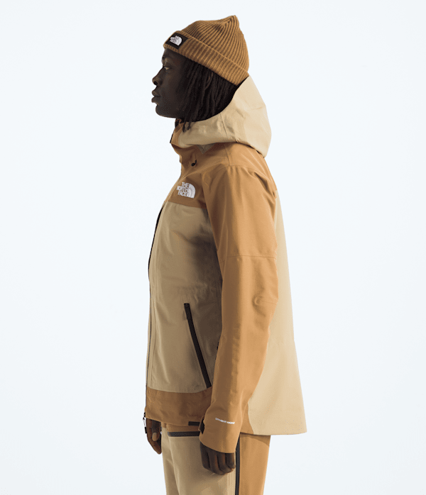 Mens-Ceptor-Jacket-TNF-MODEL34.png