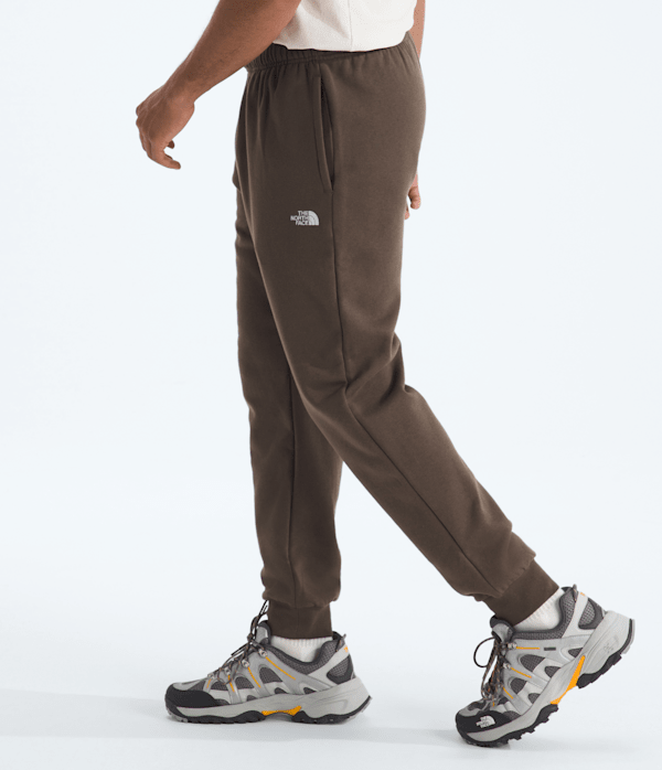 Mens-Evolution-Simple-Dome-Regular-Joggers-TNF-MODEL34.png