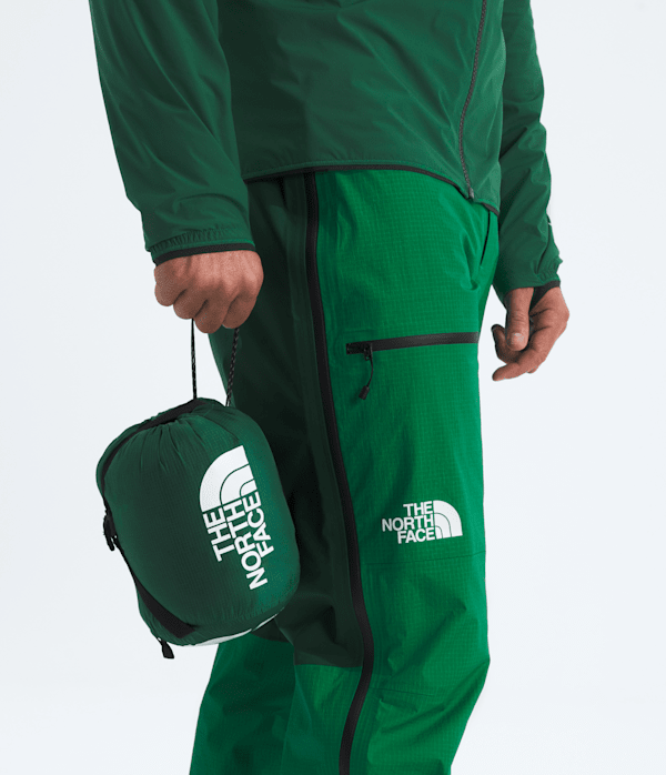 Mens-Summit-Series-5050-AMK-Hoodie-TNF-MODELALT6.png