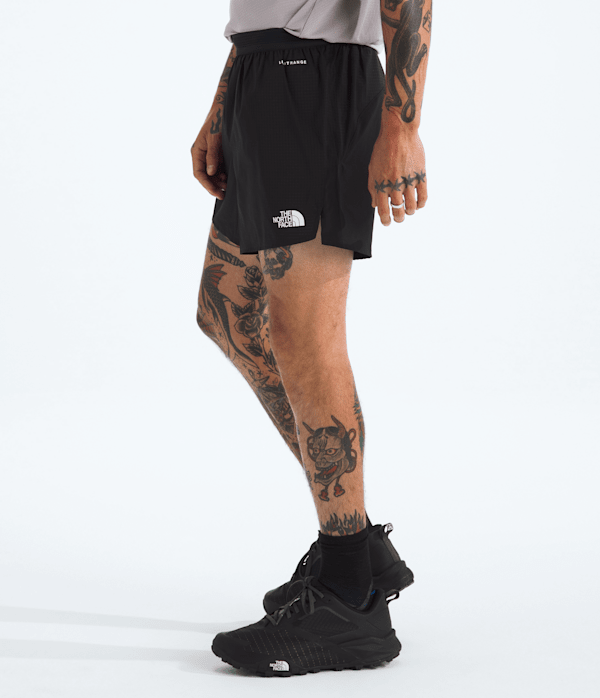 Mens-Sunriser-5-Shorts-TNF-MODEL34.png