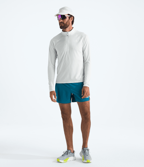 Mens-Sunriser-Zip-TNF-HERO2.png