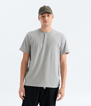 Men’s Tri-Blend Short-Sleeve Henley