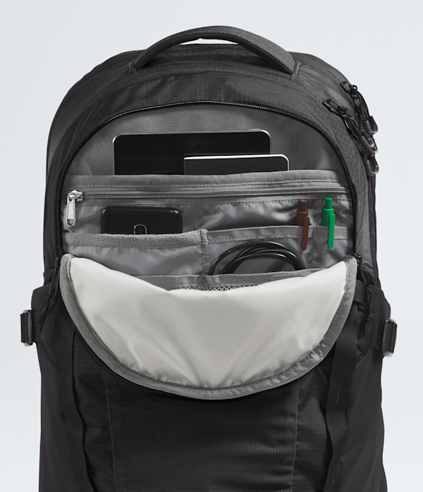 Recon-Backpack-TNF-DETAIL1.png