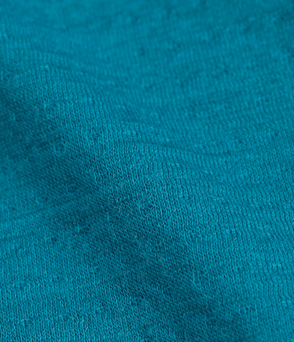 Summit-Series-DOTKNIT-Beanie-TNF-DETAIL3.png