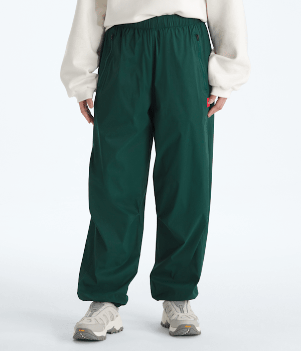 TNF-Red-Box-Packable-Wind-Pants-TNF-HERO3.png