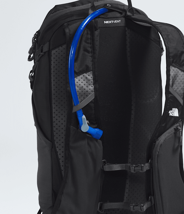 Trail-Lite-Speed-20-Backpack-TNF-ALT3.png