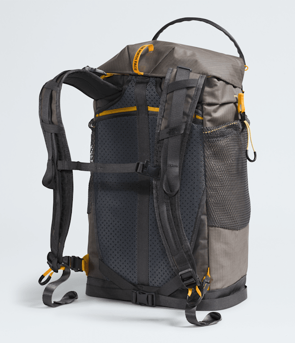 Universal-Daypack-TNF-BACK.png