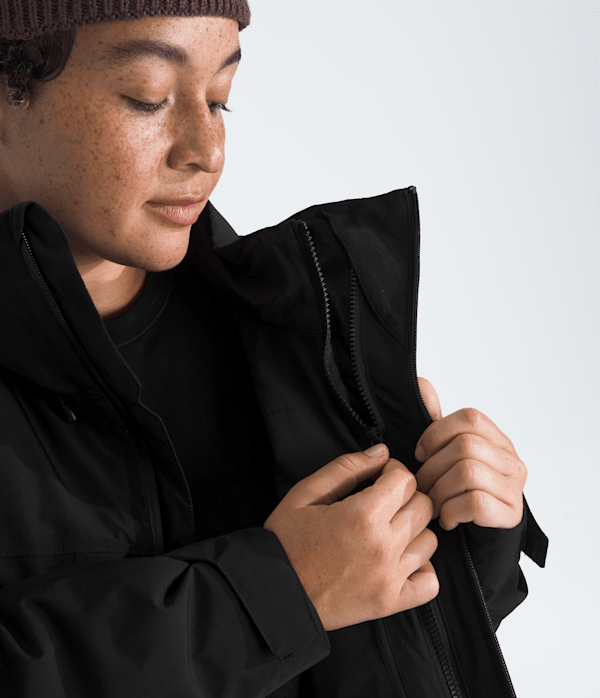 Womens-Plus-THERMOBALL-Snow-Triclimate-Jacket-TNF-MODELALT4.png