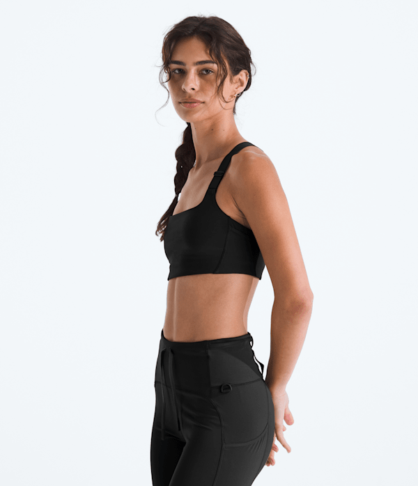 Womens-Refina-Bra-TNF-MODEL34.png