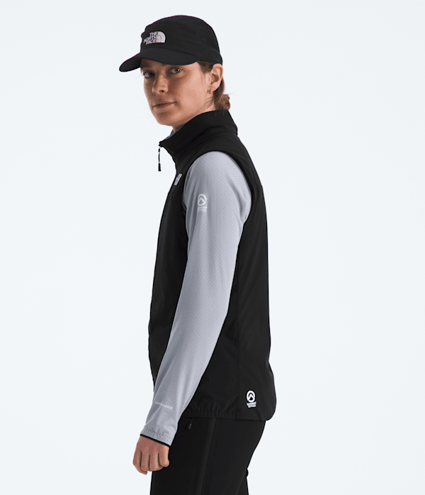 Womens-Summit-Series-Casaval-LT-Vest-TNF-MODEL34.png