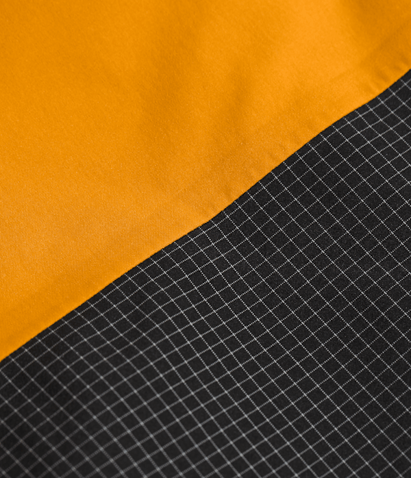 Womens-Summit-Series-Mountain-GORETEX-Pro-Jacket-TNF-DETAIL3.png